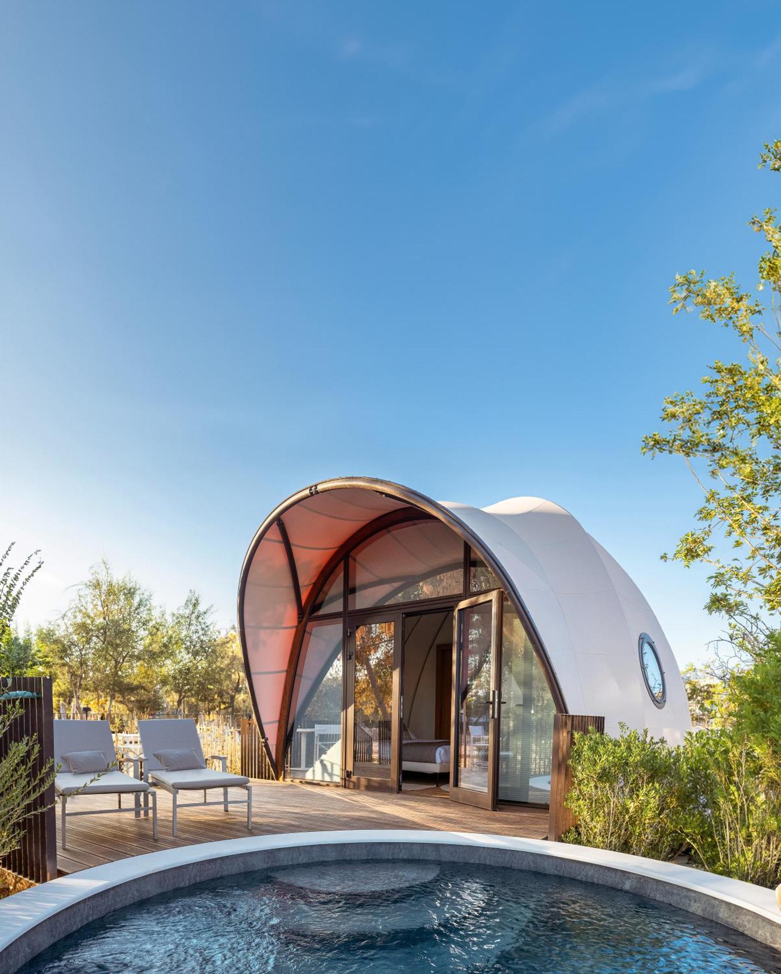 Family Cabana with Plunge Pool