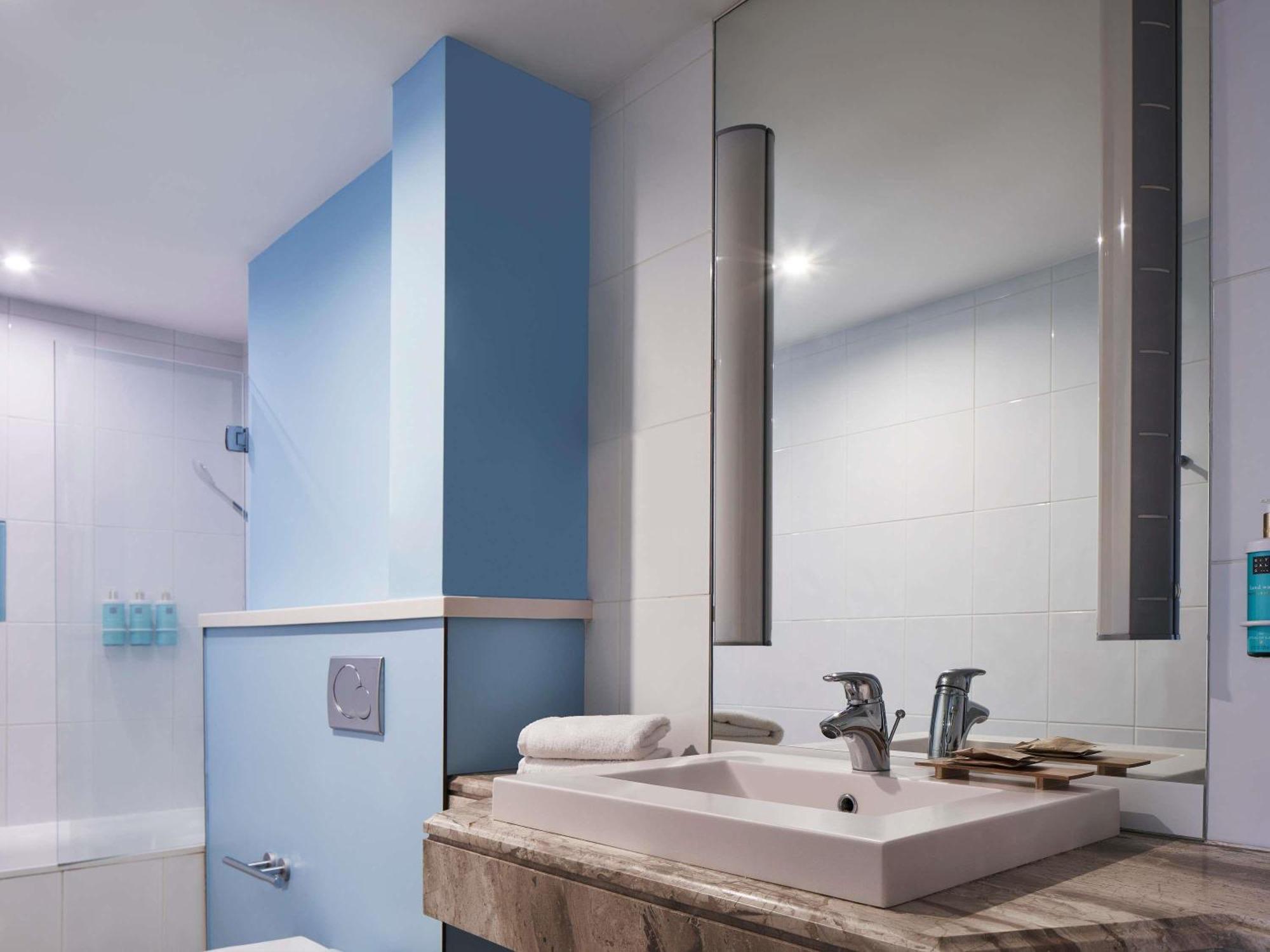Family Room, 1 double bed with double sofa bed,1704846168:JPEG