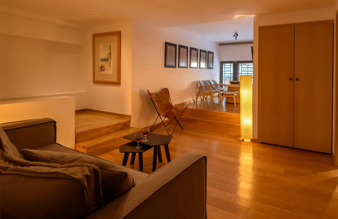 Fos Downtown Suites-1