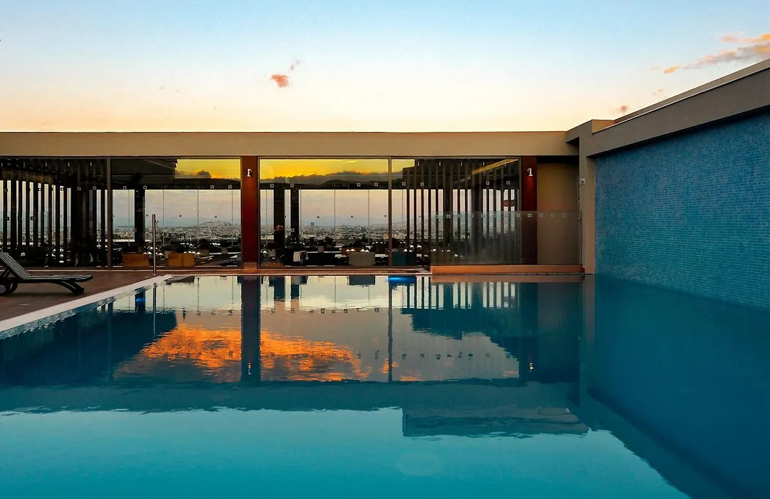 Zeus Wyndham Grand Athens-1