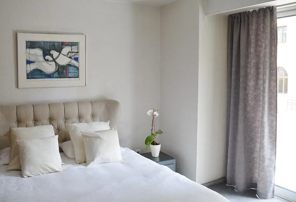 Lion Hotel Apartments-1