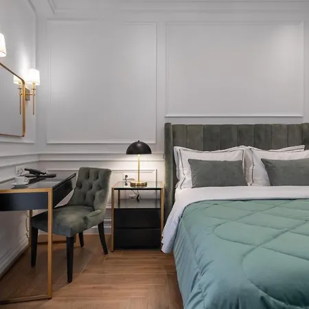 Praxitelous Luxury Suites-3
