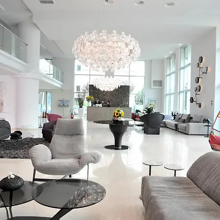 Athenaeum Palace & Luxury Suites-3